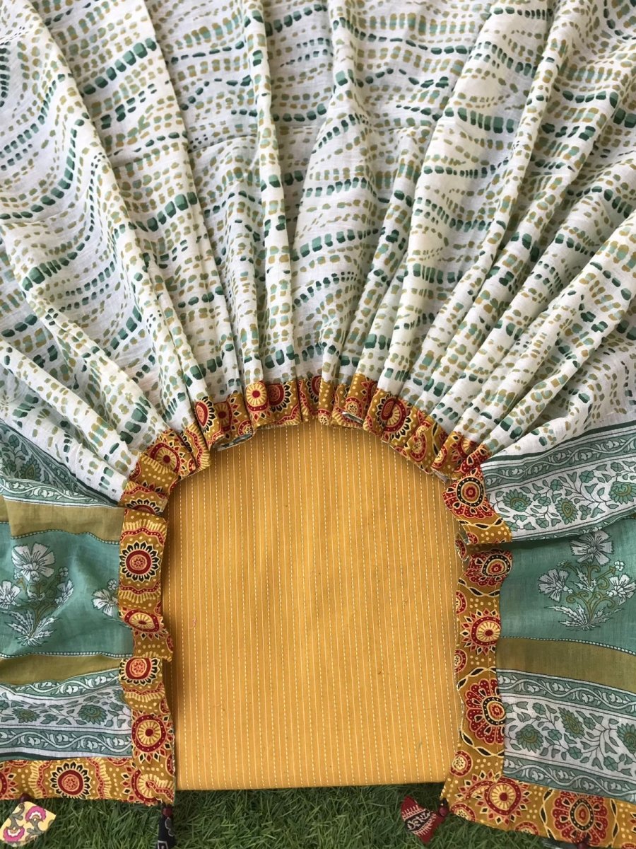Bandhini Cotton Dupatta With Ajrakh Border