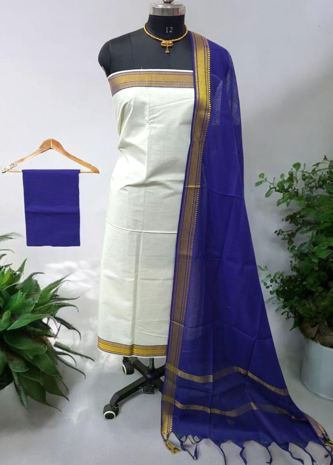 SOUTH COTTON SUITS (MANGALGIRI)