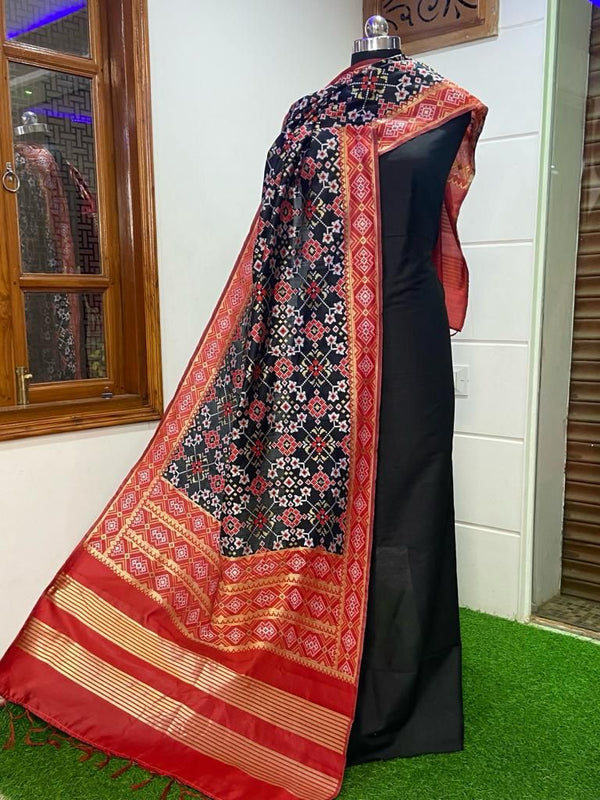 Banarasi Silk Premium Quality Plain Salwar Suit with Patola Woven Dupatta - Leheriya