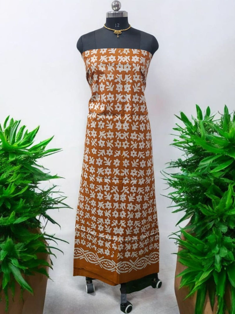 Beautiful Crafted Cotton Slub Batik Print 3Pc Unstitched Salwar Suit - Leheriya