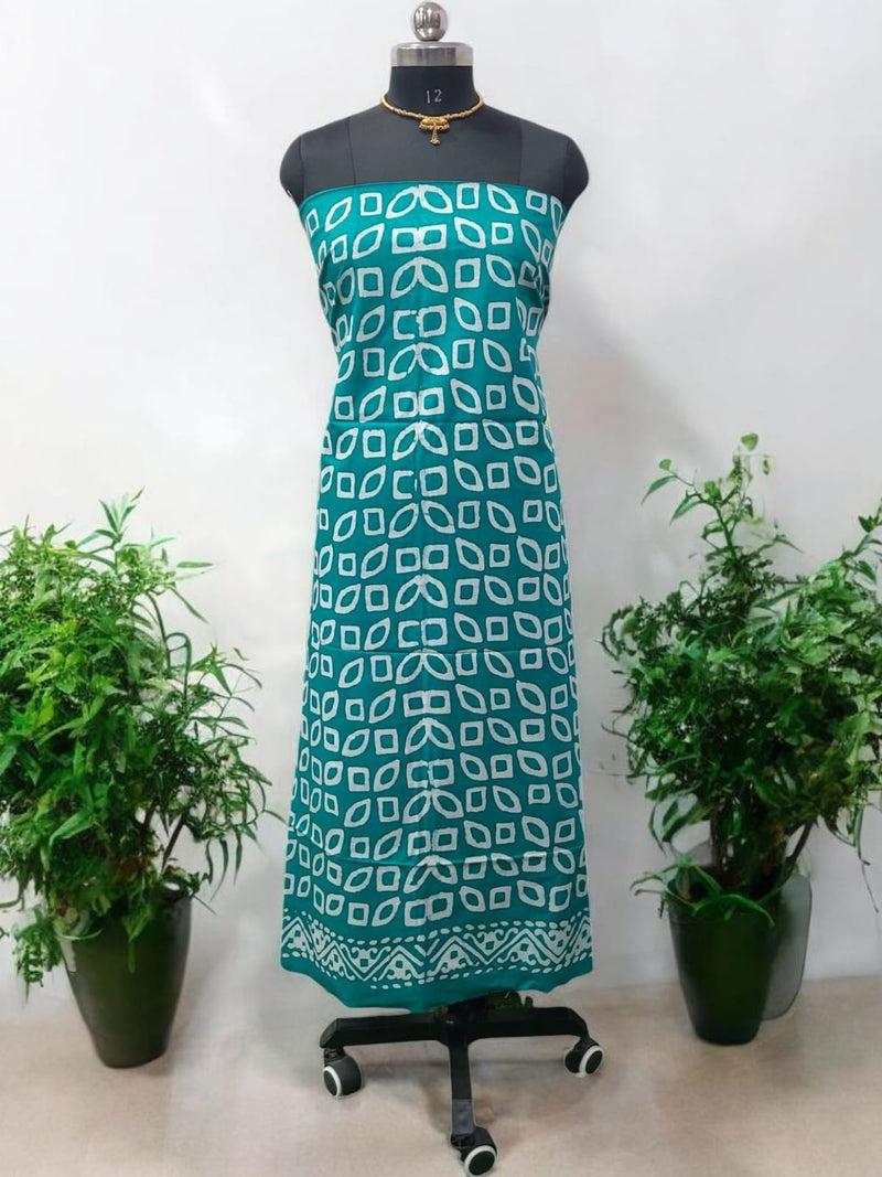 Beautiful Crafted Cotton Slub Batik Print 3Pc Unstitched Salwar Suit - Leheriya