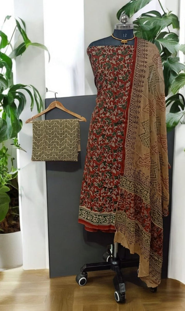 Hand block Kalamkari 3 pc Salwar Suit Dress Material with Chiffon Dupatta - Leheriya