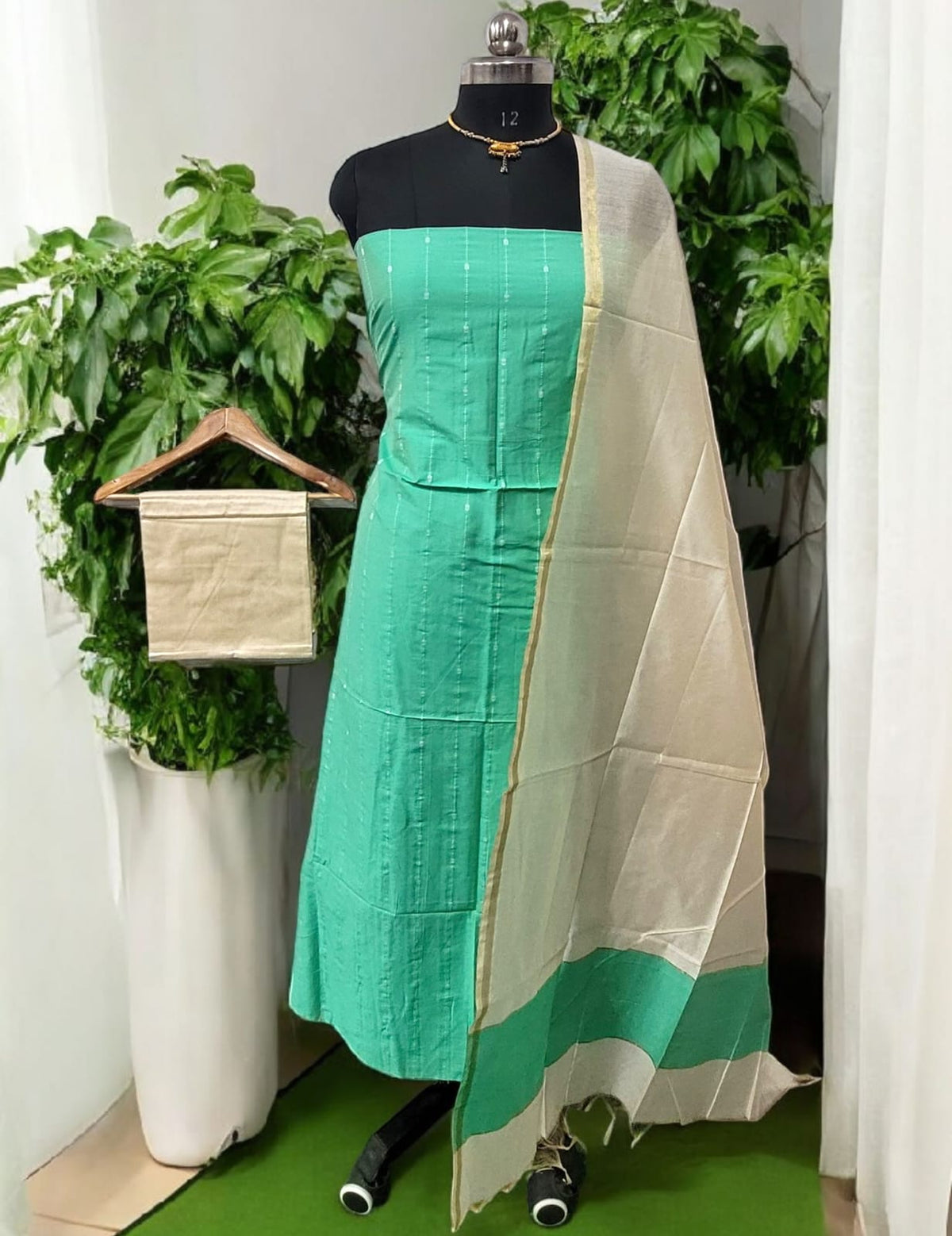 South Cotton Silk Handloom Unstitched Dress Material - Leheriya.com South Cotton Silk Handloom Unstitched Dress Material - Leheriya.com