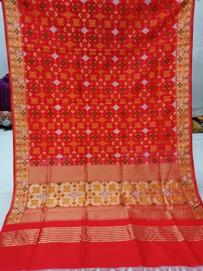 Woven Patola Banarasi Silk Dupatta - Leheriya