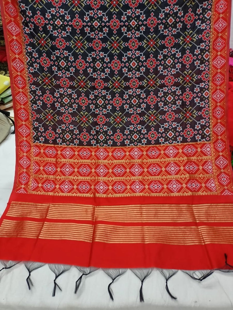 Woven Patola Banarasi Silk Dupatta - Leheriya